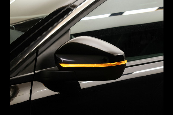 Peugeot 3008 1.2 PureTech Allure Sport (APPLE CARPLAY,NAVI,CAMERA,DIGITAL COCKPIT,PDC,CLIMATE,CRUISE,LED,SPORTSTOELEN,LM VELGEN)