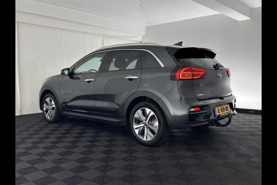 Kia e-Niro ExecutiveLine 64 kWh [ 3-Fase ] Aut. *PANO | LUXURY-LEATHER | JBL-AUDIO | FULL-LED | NAVI-FULLMAP | DAB | ADAPTIVE-CRUISE | CAMERA | MEMORY-PACK | LANE-ASSIST | CCS-FASTLOADER | KEYLESS | DIGI-COCKPIT | TOWBAR | 17"ALU*