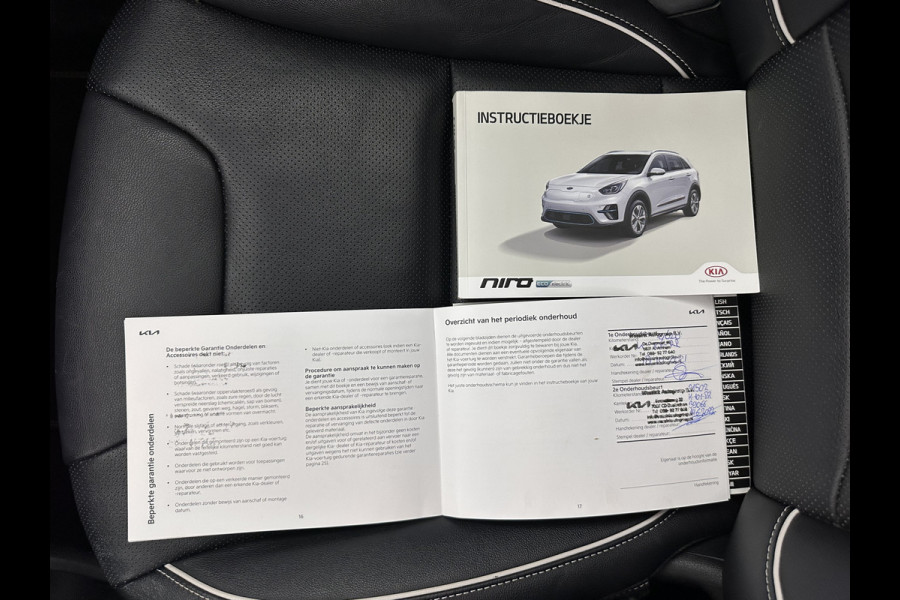 Kia e-Niro ExecutiveLine 64 kWh [ 3-Fase ] Aut. *PANO | LUXURY-LEATHER | JBL-AUDIO | FULL-LED | NAVI-FULLMAP | DAB | ADAPTIVE-CRUISE | CAMERA | MEMORY-PACK | LANE-ASSIST | CCS-FASTLOADER | KEYLESS | DIGI-COCKPIT | TOWBAR | 17"ALU*