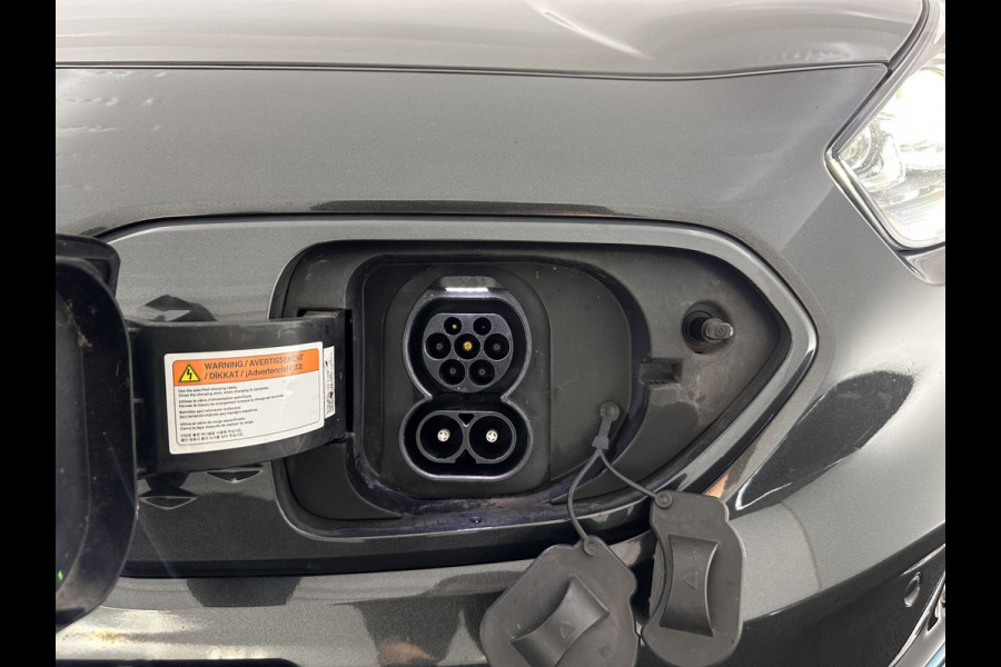 Kia e-Niro ExecutiveLine 64 kWh [ 3-Fase ] Aut. *PANO | LUXURY-LEATHER | JBL-AUDIO | FULL-LED | NAVI-FULLMAP | DAB | ADAPTIVE-CRUISE | CAMERA | MEMORY-PACK | LANE-ASSIST | CCS-FASTLOADER | KEYLESS | DIGI-COCKPIT | TOWBAR | 17"ALU*