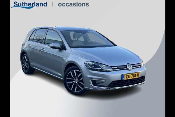 Volkswagen e-Golf e-Golf Virtual Cockpit | Lederen bekleding | Achteruitrijcamera | Warmtepomp | SOH 88,9% |