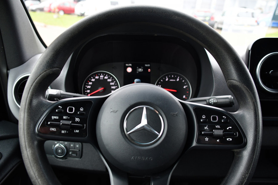 Mercedes-Benz Sprinter 314 2.2 CDI L2H1 Black Edition Camera, Cruise, Carplay, LED, 10,5'' Mbux, Leder, Automaat, Multimedia, Uniek!