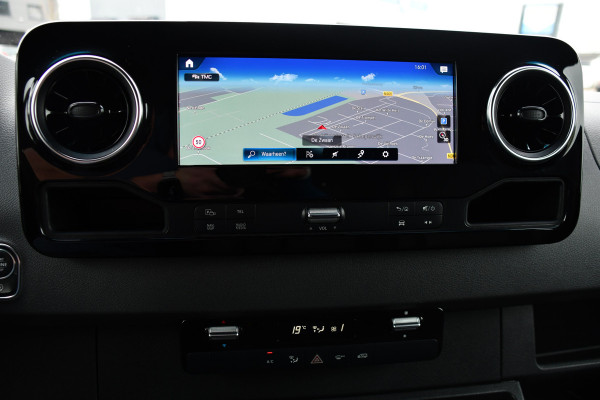 Mercedes-Benz Sprinter 314 2.2 CDI L2H1 Black Edition Camera, Cruise, Carplay, LED, 10,5'' Mbux, Leder, Automaat, Multimedia, Uniek!