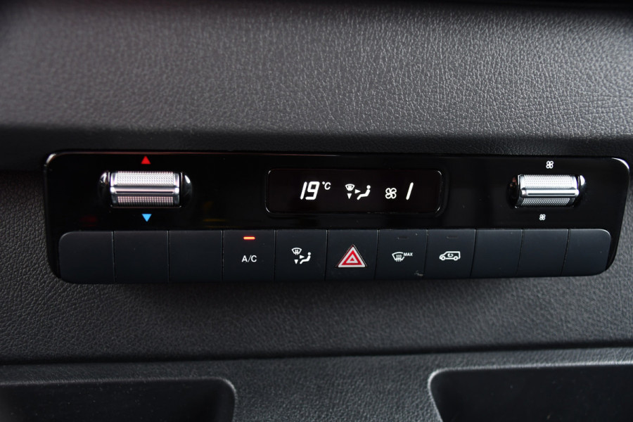Mercedes-Benz Sprinter 314 2.2 CDI L2H1 Black Edition Camera, Cruise, Carplay, LED, 10,5'' Mbux, Leder, Automaat, Multimedia, Uniek!