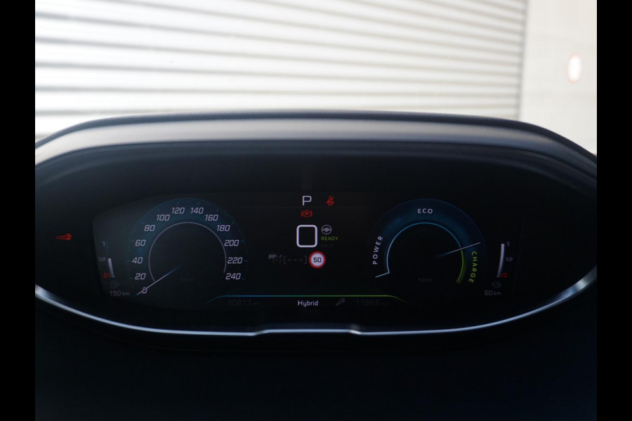 Peugeot 3008 1.6 HYbrid 225 Allure Winterpakket