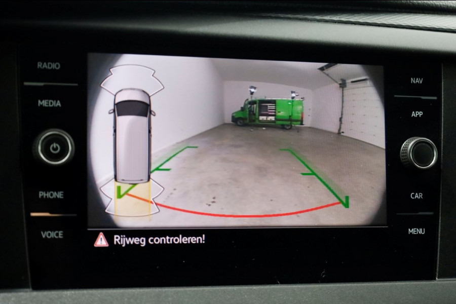 Volkswagen Transporter T6.1 2.0 TDI 150pk DSG-Automaat Lang Airco/Navi/Inrichting 04-2021