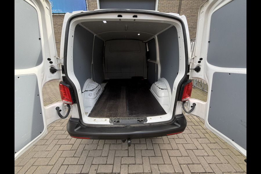 Volkswagen Transporter 2.0 TDI 150 PK Euro 6 L1H1 Cruise control/Carplay/PDC