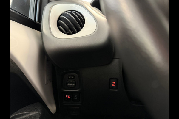 Toyota Aygo 1.0 VVT-i X-Play | Navi | Camera | Airco |