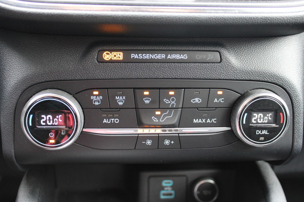 Ford Kuga 2.5 PHEV Titanium | Trekhaak | B&O | Navigatie | Led