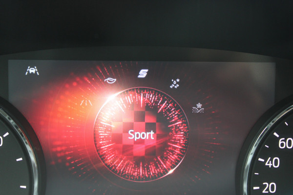 Ford Kuga 2.5 PHEV Titanium | Trekhaak | B&O | Navigatie | Led