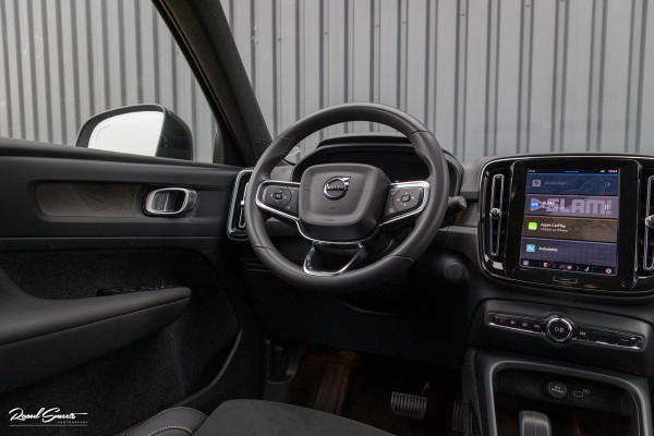 Volvo XC40 Recharge Twin Plus | Adaptieve cruise | Blis | Metallic | Full LED |