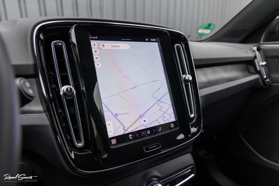 Volvo XC40 Recharge Twin Plus | Adaptieve cruise | Blis | Metallic | Full LED |