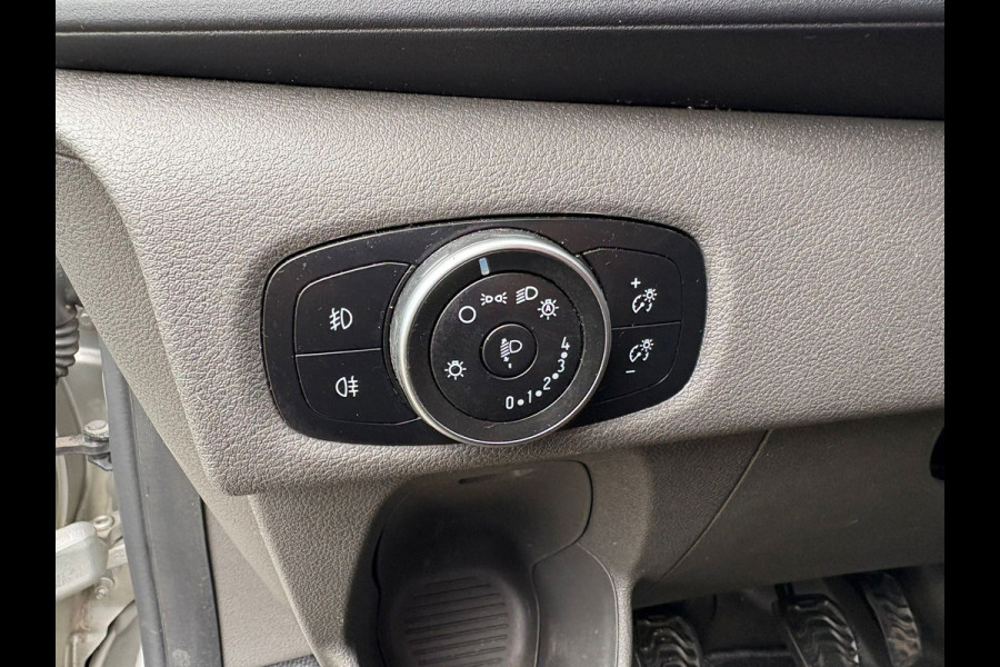 Ford Transit Custom 3200KG 2.0 TDCI L2H1 Limited nieuwe apk GARANTIE