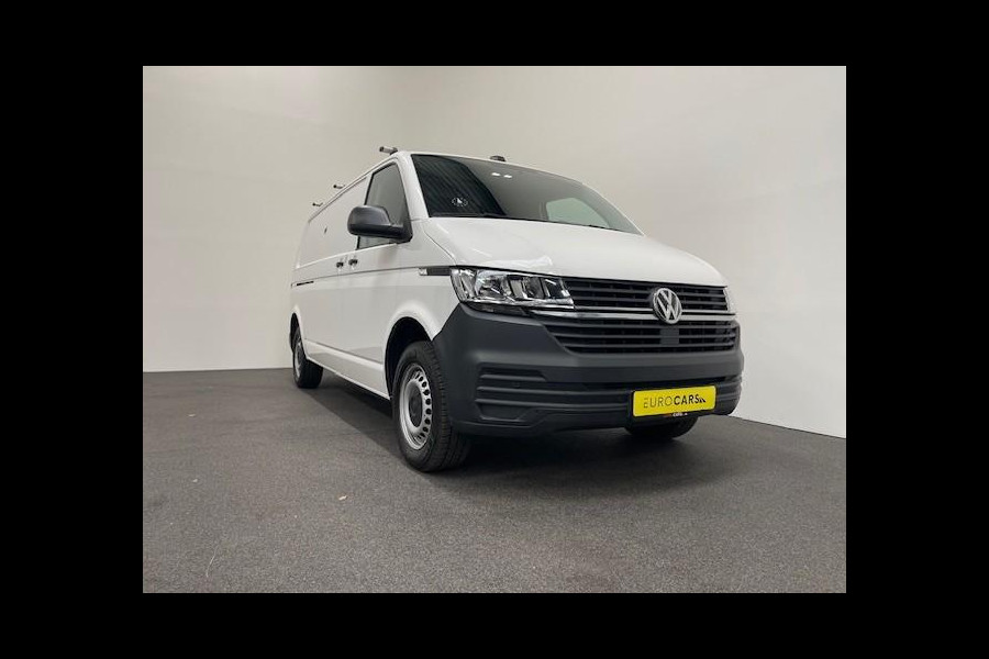 Volkswagen Transporter 2.0 TDI L2H1 110PK Airco Cruise Control Trekhaak Parkeersensoren Apple Carplay
