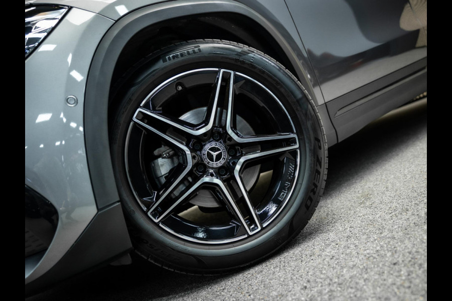 Mercedes-Benz GLA 200 AMG Line