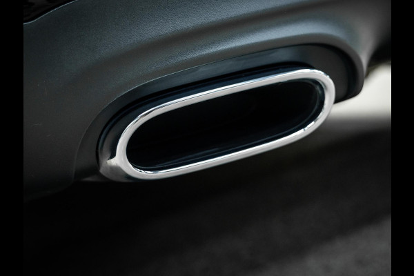 Mercedes-Benz GLA 200 AMG Line