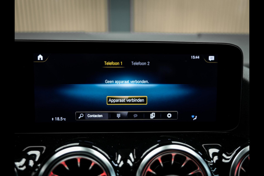 Mercedes-Benz GLA 200 AMG Line