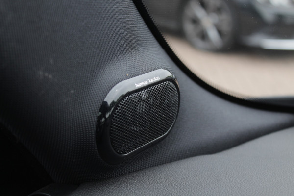 MINI Mini 2.0 Cooper S Chili / Panoramadak / Camera / Head-up / Leder / Harman Kardon / 18'' / Navigatie / Stoelverwarming / Cruise Control