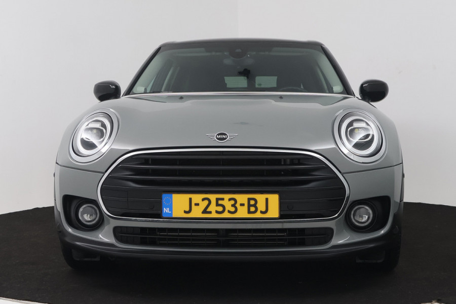MINI Clubman 1.5 Cooper (SFEERVERLICHTING, H&K AUDIO, CRUISE CONTROL, NAVIGATIE, PARKEERSENSOREN)