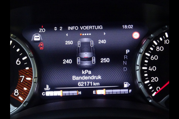 Jeep Renegade 1.3T-e Limited * 4 SEIZOENSBANDEN !!