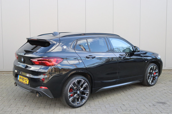 BMW X2 sDrive20i Business Ed. Plus Pano-dak/Leder/20-Inch/Stoelverwarming/Keyfree