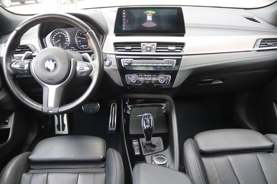 BMW X2 sDrive20i Business Ed. Plus Pano-dak/Leder/20-Inch/Stoelverwarming/Keyfree