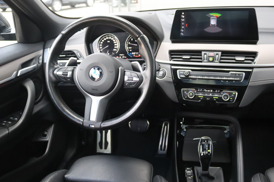 BMW X2 sDrive20i Business Ed. Plus Pano-dak/Leder/20-Inch/Stoelverwarming/Keyfree