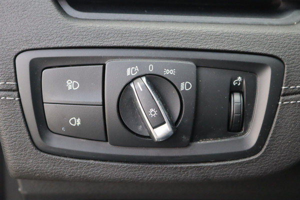 BMW X2 sDrive20i Business Ed. Plus Pano-dak/Leder/20-Inch/Stoelverwarming/Keyfree