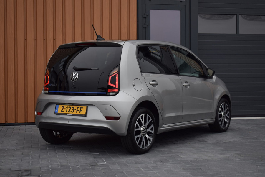 Volkswagen e-Up! Style | Camera | Cruise | 16" | Verw. voorruit | Lane Assist
