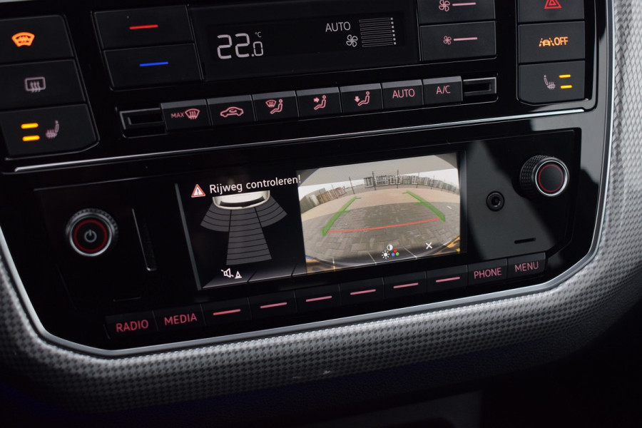 Volkswagen e-Up! Style | Camera | Cruise | 16" | Verw. voorruit | Lane Assist