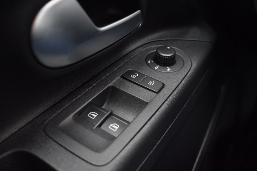 Volkswagen e-Up! Style | Camera | Cruise | 16" | Verw. voorruit | Lane Assist