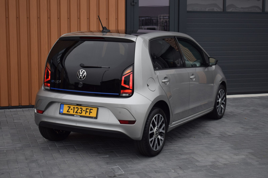 Volkswagen e-Up! Style | Camera | Cruise | 16" | Verw. voorruit | Lane Assist