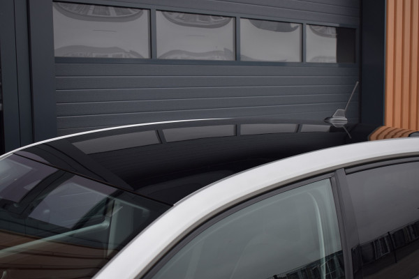 Volkswagen e-Up! Style | Camera | Cruise | 16" | Verw. voorruit | Lane Assist