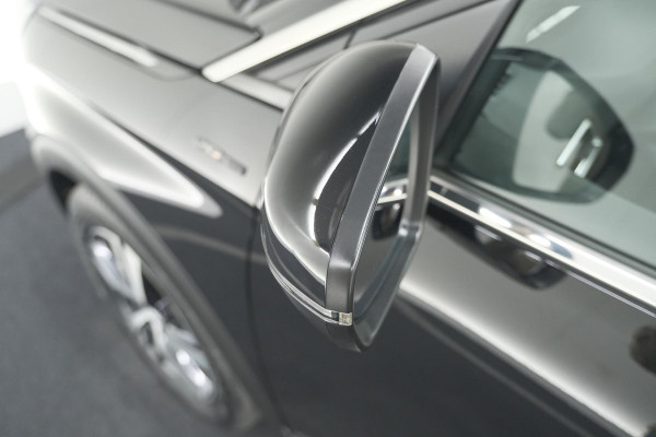 Peugeot 5008 PureTech 130 EAT8 GT Line | 7 Zitplaatsen | Trekhaak | Stoelverwarming | Apple Carplay