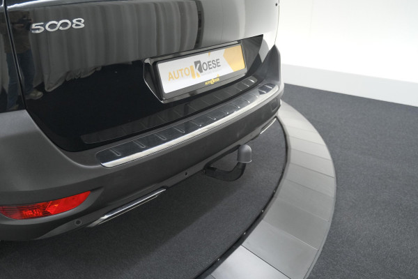 Peugeot 5008 PureTech 130 EAT8 GT Line | 7 Zitplaatsen | Trekhaak | Stoelverwarming | Apple Carplay