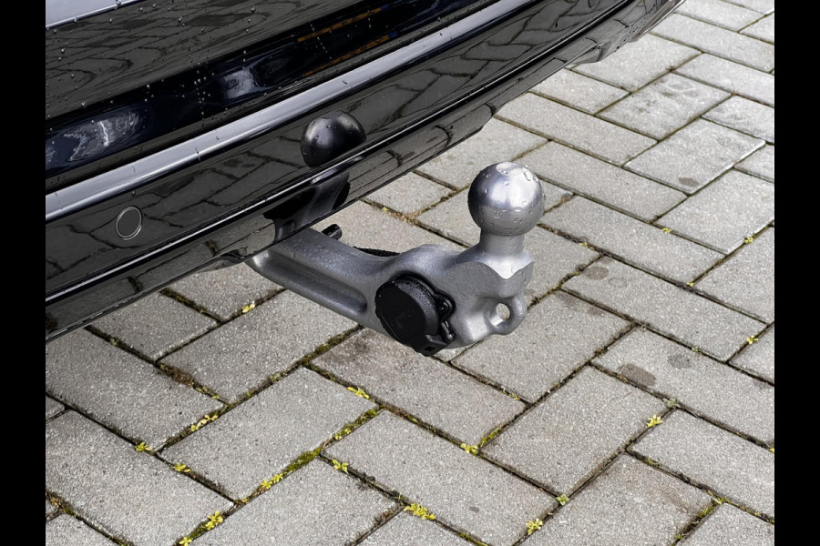 Ford Kuga 2.5 PHEV ST-Line 243 pk | Wegklapbare trekhaak | 2.100 kg trekgewicht! | Winterpakket