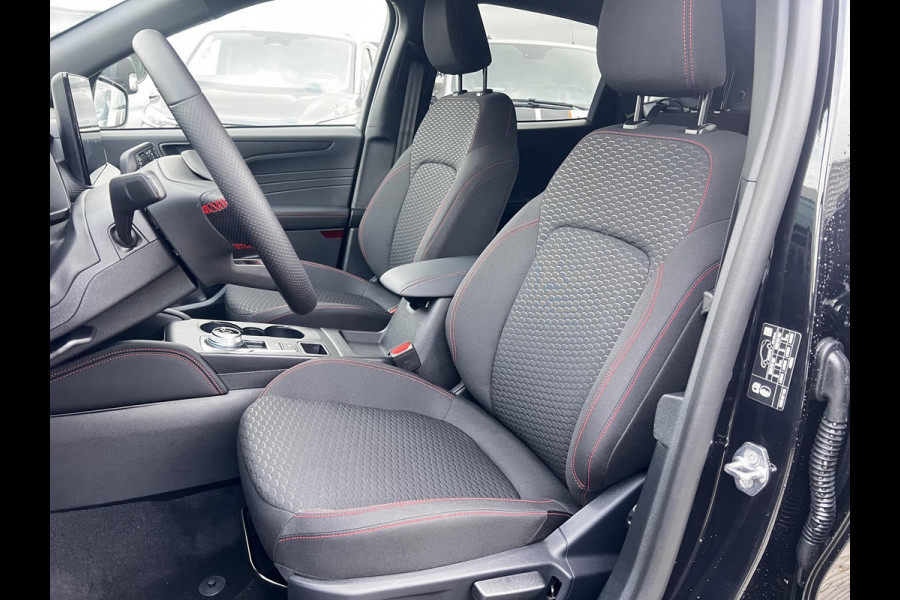 Ford Kuga 2.5 PHEV ST-Line 243 pk | Wegklapbare trekhaak | 2.100 kg trekgewicht! | Winterpakket