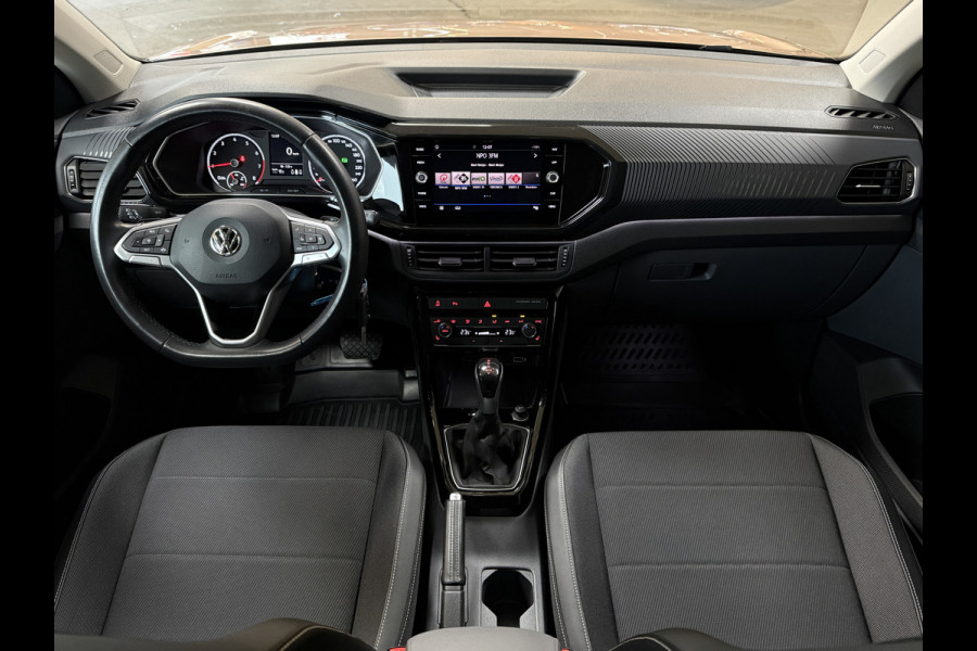 Volkswagen T-Cross 1.0 TSI 115pk AUT Style | VERKOCHT! Navi | 18 inch | LED | ACC | Blindspot | PDC V+A | Carplay | 100% Onderhouden!