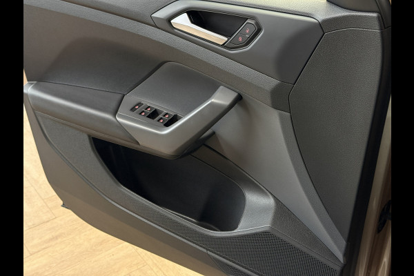 Volkswagen T-Cross 1.0 TSI 115pk AUT Style | VERKOCHT! Navi | 18 inch | LED | ACC | Blindspot | PDC V+A | Carplay | 100% Onderhouden!