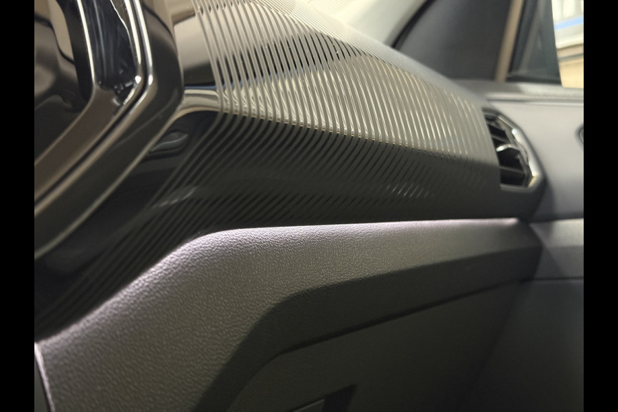 Volkswagen T-Cross 1.0 TSI 115pk AUT Style | VERKOCHT! Navi | 18 inch | LED | ACC | Blindspot | PDC V+A | Carplay | 100% Onderhouden!