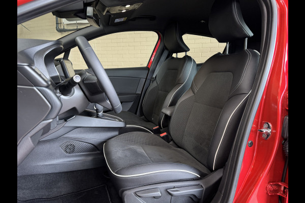 Renault Clio 1.6 E-Tech Hybrid 140 Intens, Navi | PDC V+A | 360 camera |16 inch velgen | carplay |cruise control |