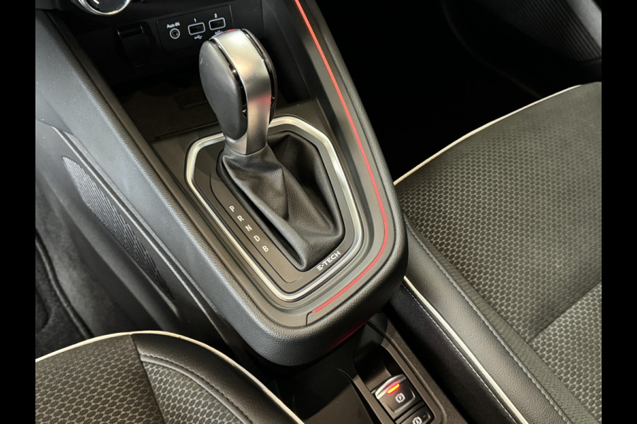 Renault Clio 1.6 E-Tech Hybrid 140 Intens, Navi | PDC V+A | 360 camera |16 inch velgen | carplay |cruise control |