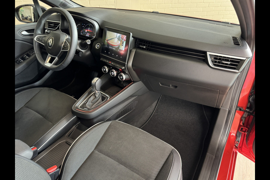 Renault Clio 1.6 E-Tech Hybrid 140 Intens, Navi | PDC V+A | 360 camera |16 inch velgen | carplay |cruise control |