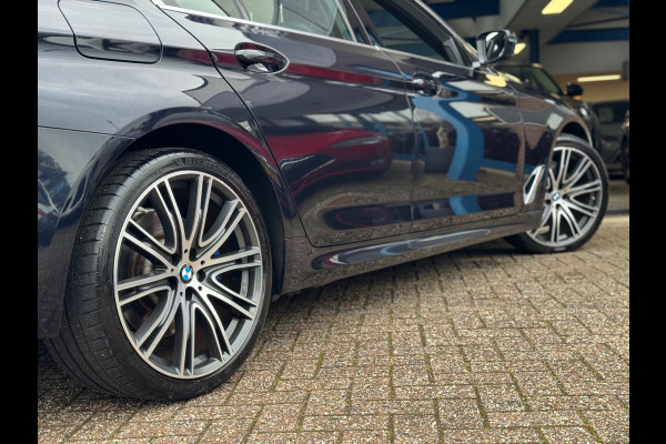 BMW 5 Serie 530e M-Pakket 2019 NAVI LEDER CAMERA LM NAP!