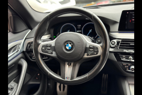 BMW 5 Serie 530e M-Pakket 2019 NAVI LEDER CAMERA LM NAP!