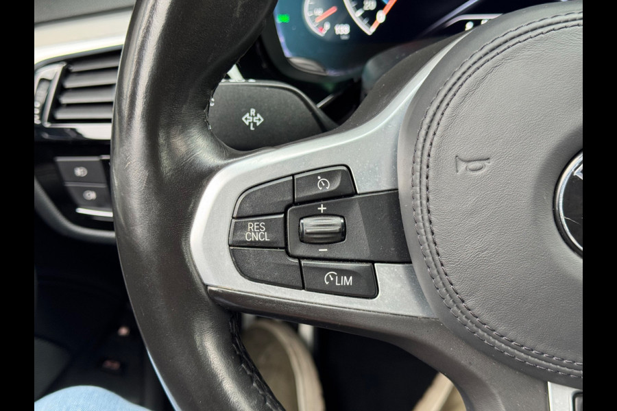 BMW 5 Serie 530e M-Pakket 2019 NAVI LEDER CAMERA LM NAP!