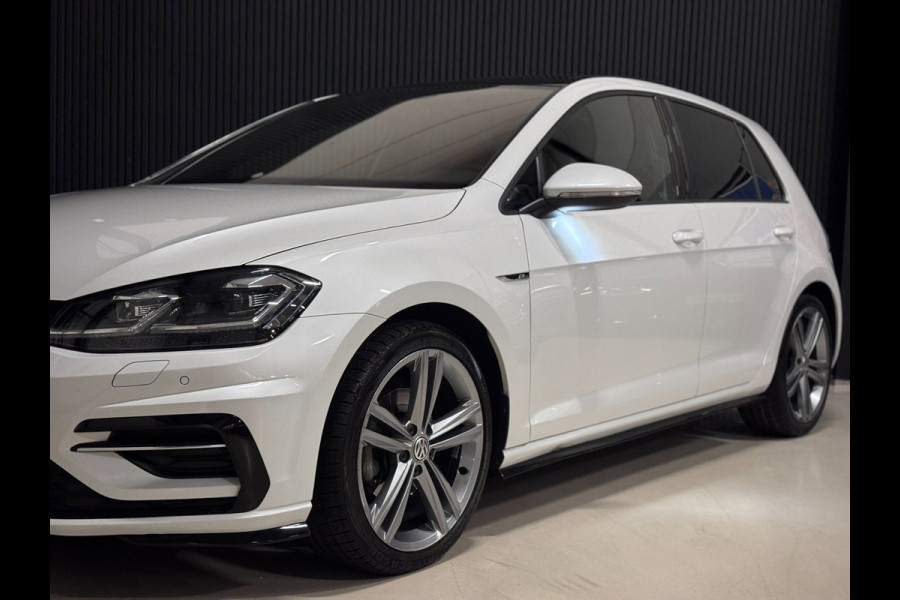 Volkswagen Golf 1.5 TSI R-LINE NAP | PANO | VIRTUAL | LED | KEYLESS | VOL!