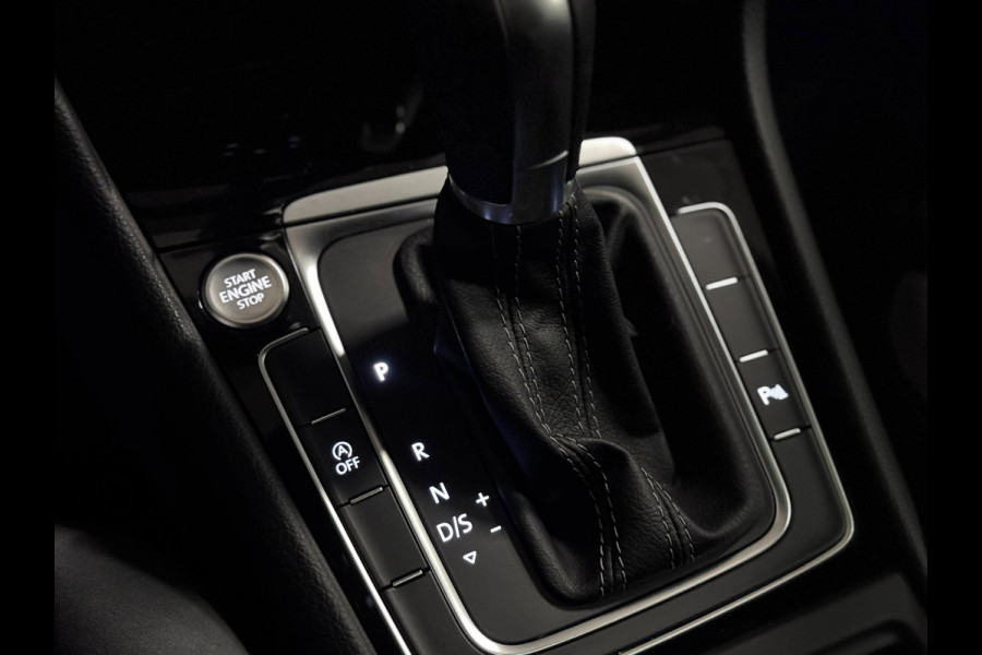 Volkswagen Golf 1.5 TSI R-LINE NAP | PANO | VIRTUAL | LED | KEYLESS | VOL!