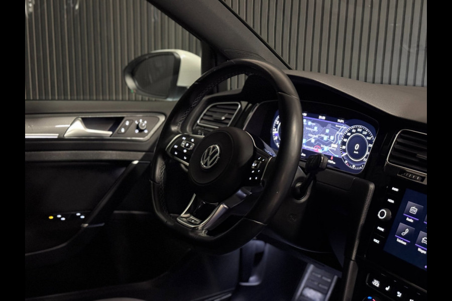 Volkswagen Golf 1.5 TSI R-LINE NAP | PANO | VIRTUAL | LED | KEYLESS | VOL!