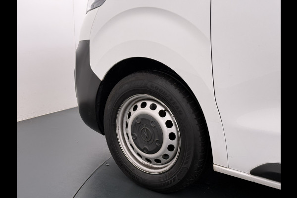 Opel Vivaro 2.0D 123pk L2H1 3-Pers. EURO6 Navi Apple Carplay Android Mirror Link Airco Cruise Control Regen-Lichtsensor Bluetooth Edition Schuifdeur Betonplex Vloer Lat om Lat betimmering Achterdeuren Origineel Nederlandse Auto